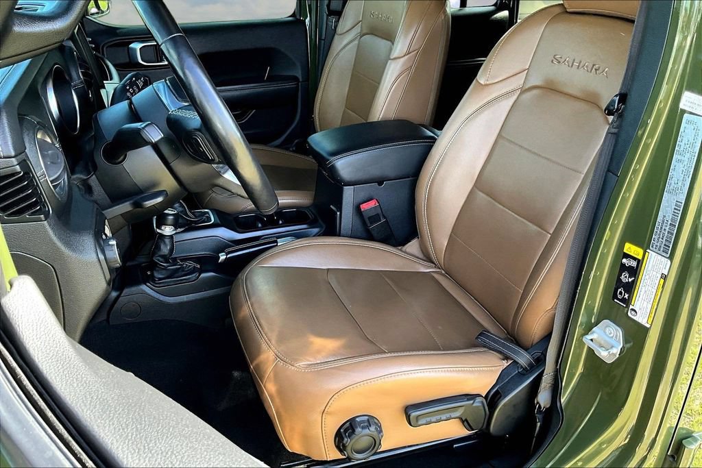 Used 2021 Jeep Wrangler Unlimited Sahara AWD/4WD image 23
