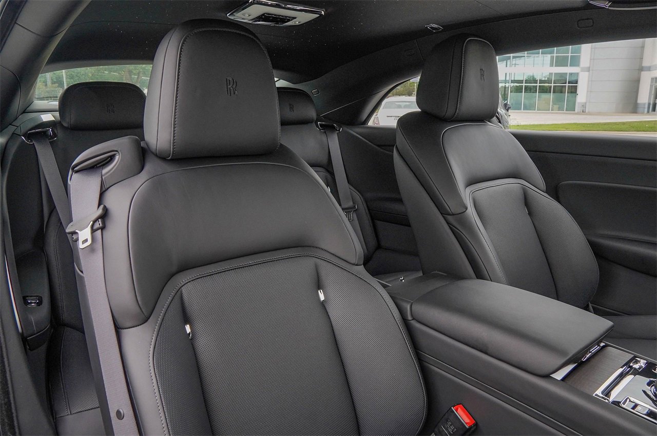 New 2025 Rolls-Royce Spectre w/ Spectre Launch Package image 47