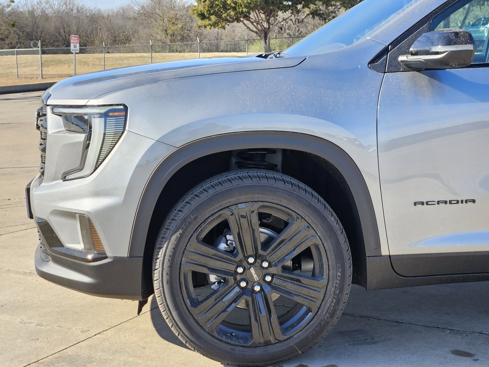 New 2026 GMC Acadia Elevation w/ Black Edition FWD image 6