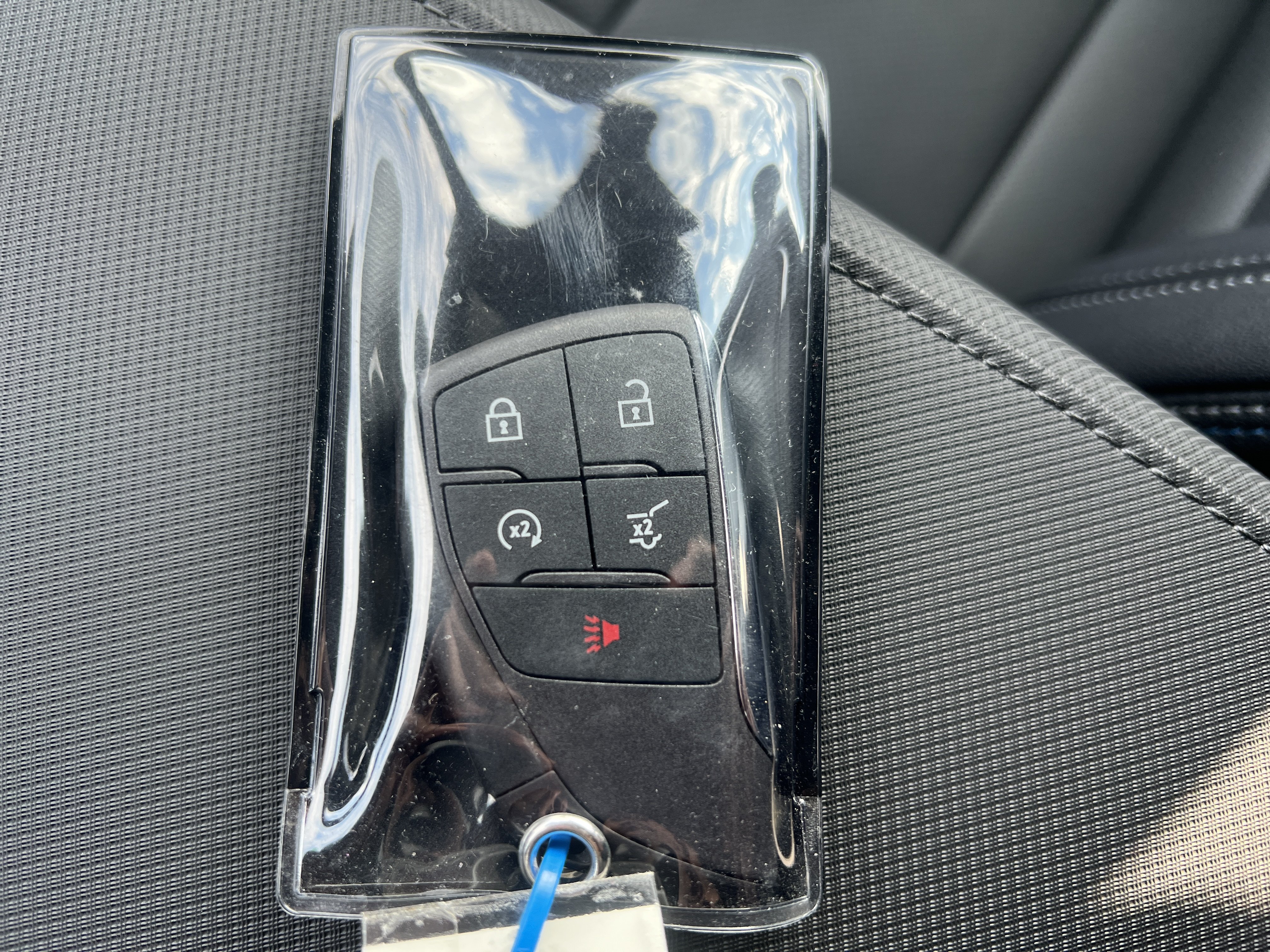 New 2026 Chevrolet Equinox EV LT AWD/4WD image 36