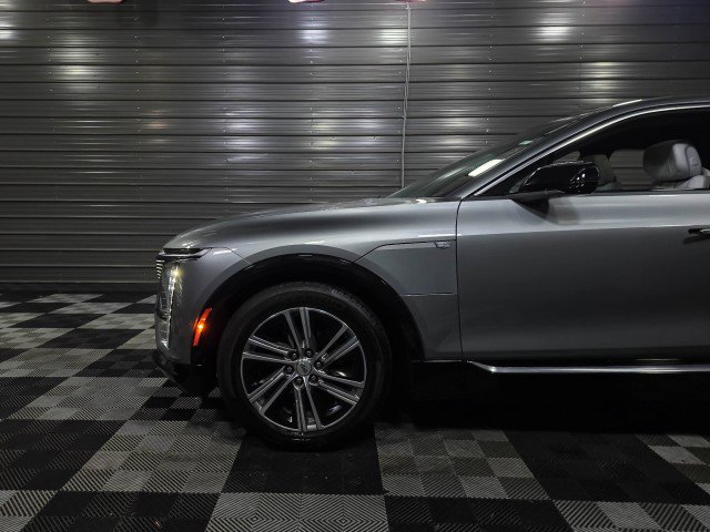 Used 2024 Cadillac Lyriq Luxury image 42