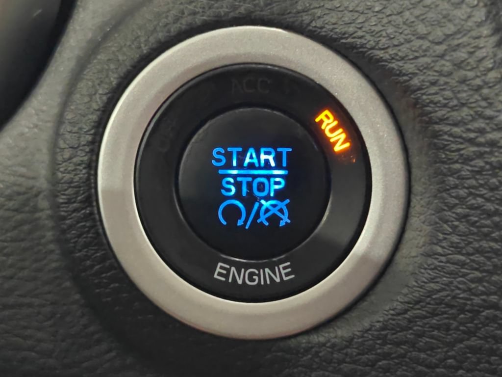 Used 2013 Dodge Journey Crew w/ Driver Convenience Group FWD image 8