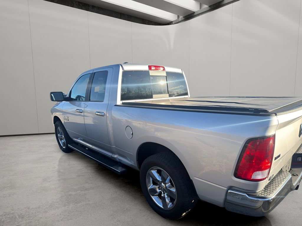 Used 2018 RAM 1500 Classic SLT image 4