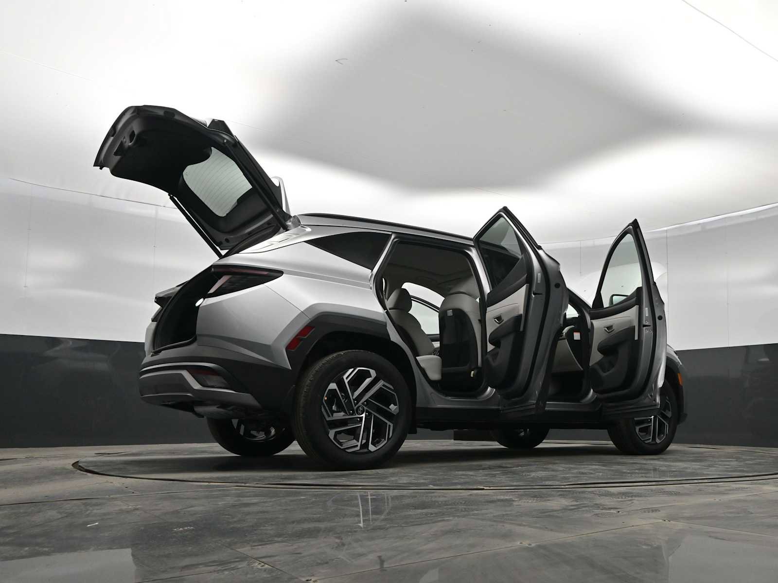 New 2026 Hyundai Tucson Limited image 44