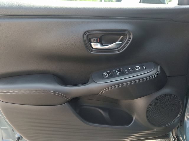 Used 2023 Honda HR-V EX-L image 12