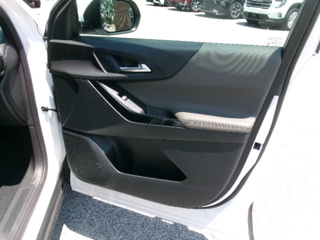 Used 2026 Chevrolet Equinox LT w/ Convenience Package II FWD image 12