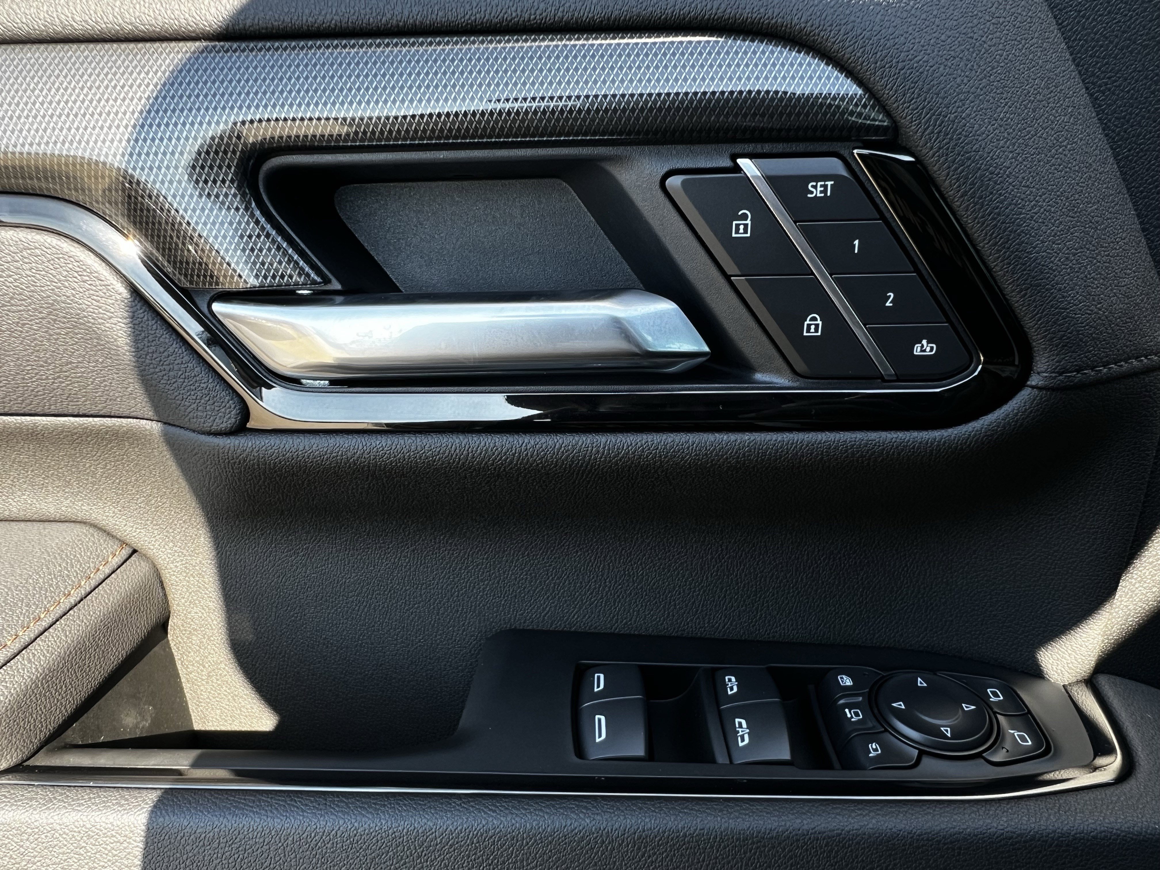 New 2026 GMC Sierra 2500 AT4 w/ AT4 Premium Plus Package image 25