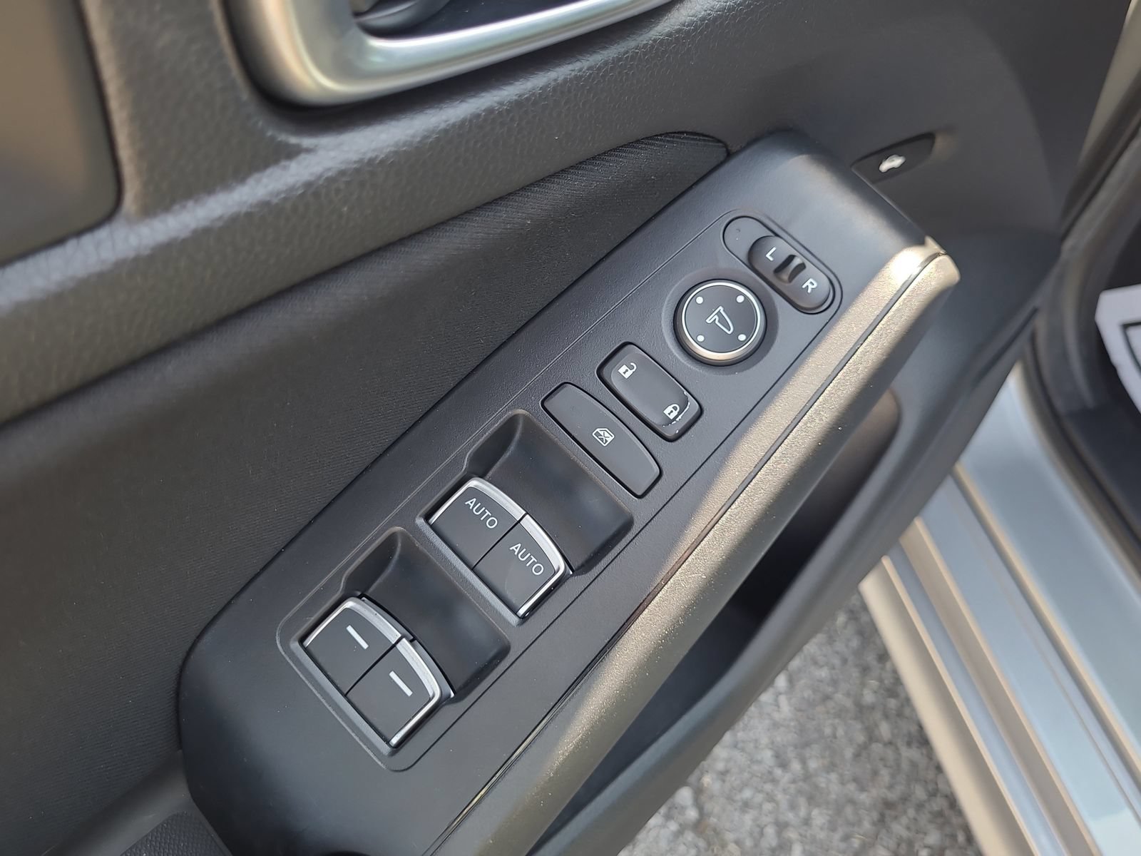 Certified 2025 Honda Civic Sport image 21