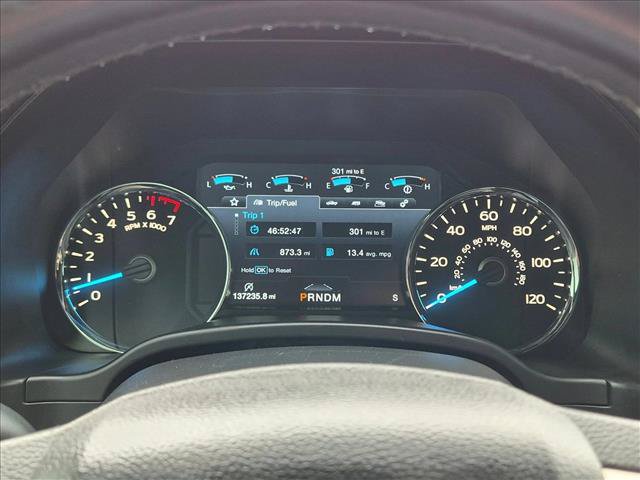 Used 2017 Ford F150 Platinum w/ Equipment Group 701A Luxury AWD/4WD image 7