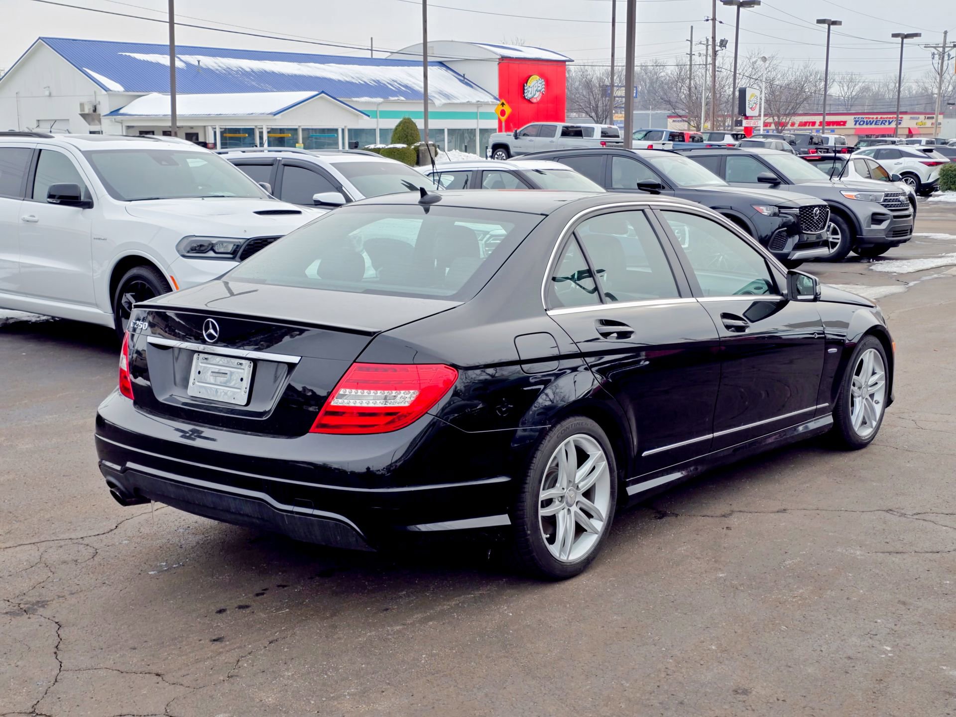 Used 2012 Mercedes-Benz C 250 Sedan image 7