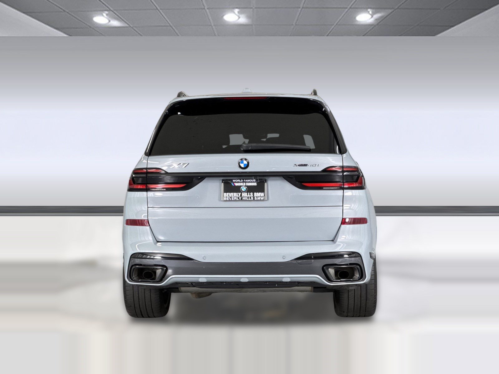 Used 2024 BMW X7 xDrive40i w/ M Sport Package AWD/4WD image 9