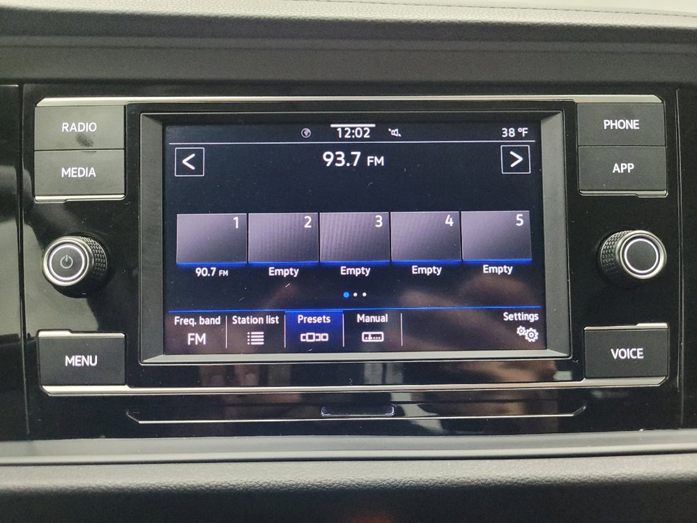 Used 2024 Volkswagen Jetta S image 25