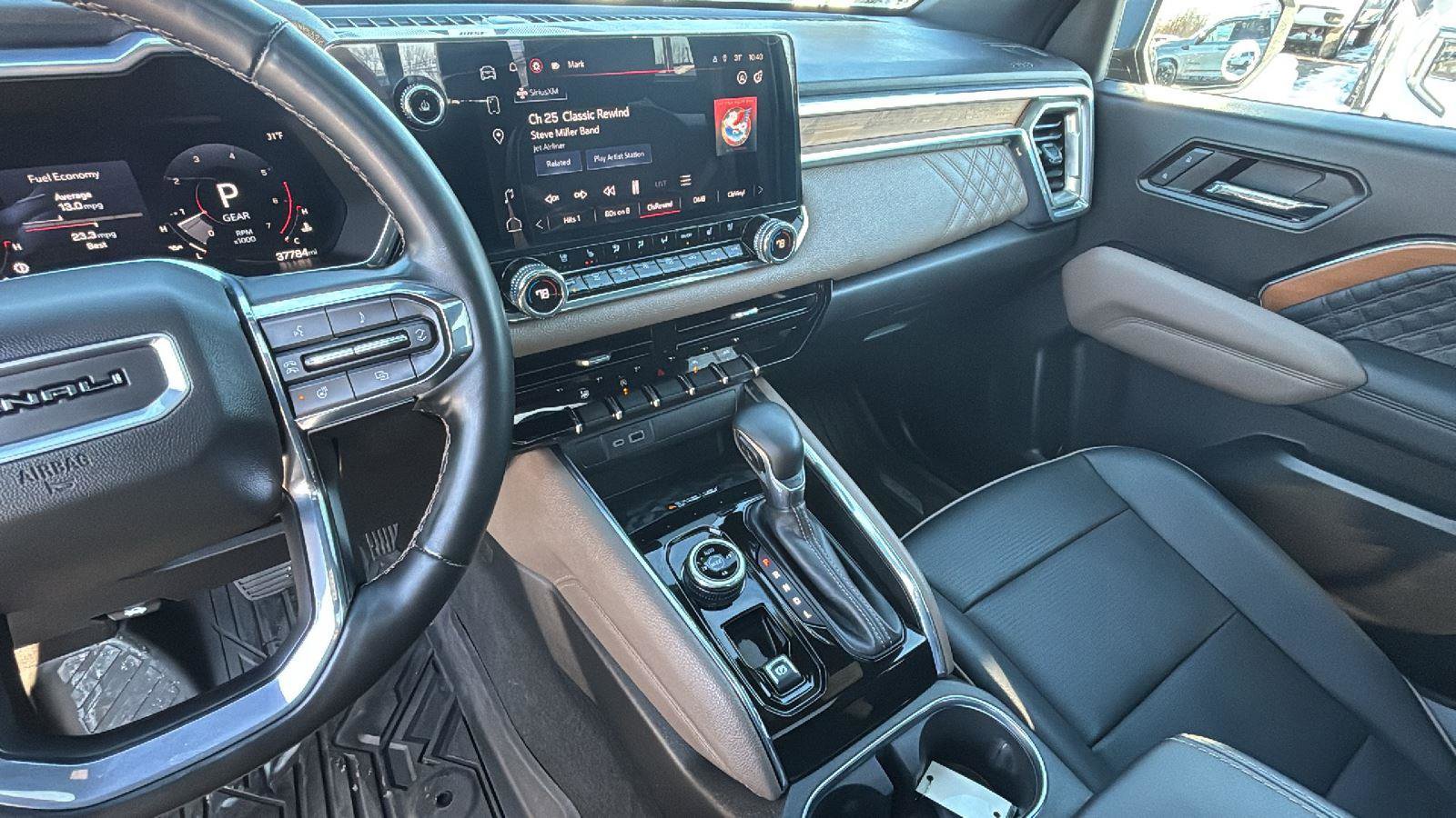 Used 2023 GMC Canyon Denali image 21