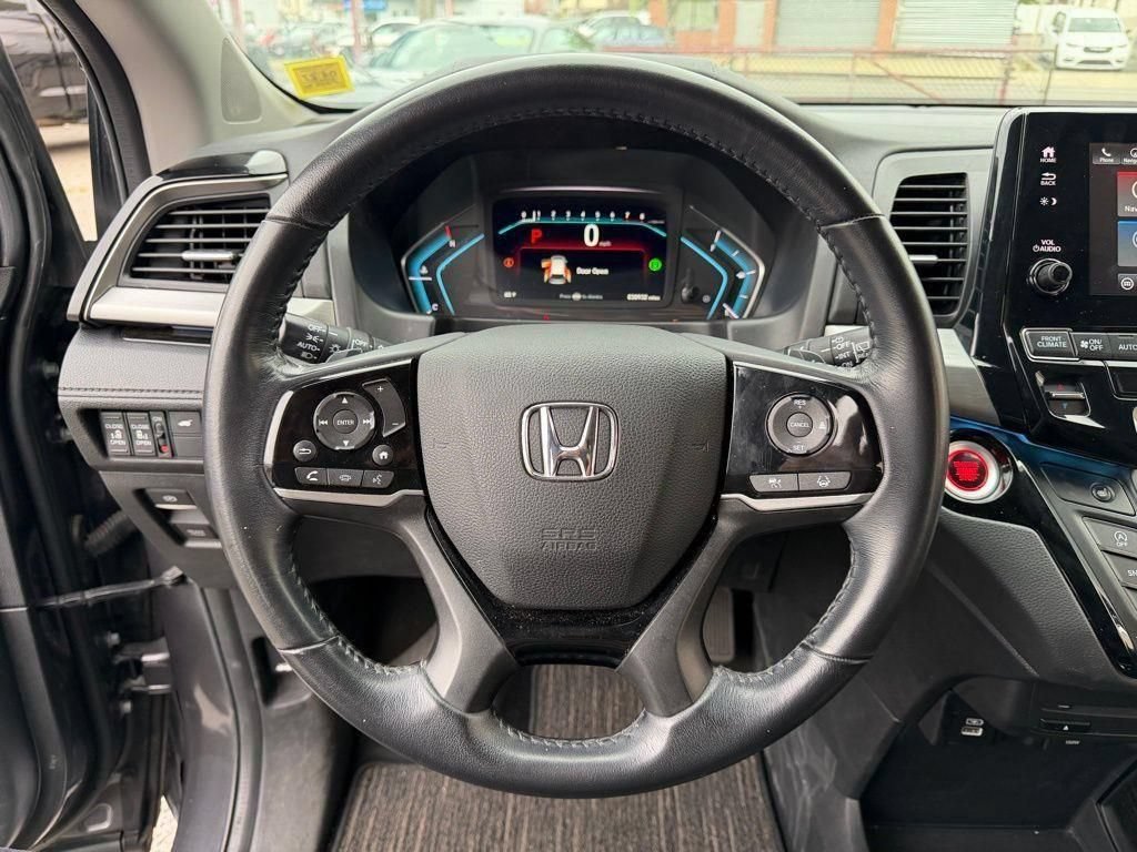 Used 2023 Honda Odyssey Touring image 26