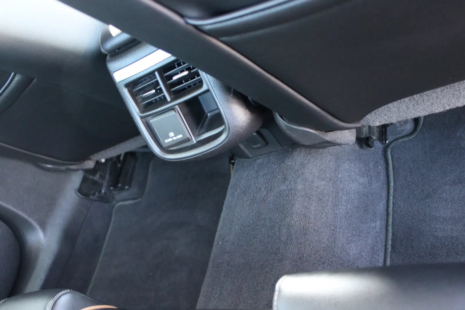Used 2014 Chevrolet Impala LT FWD image 25