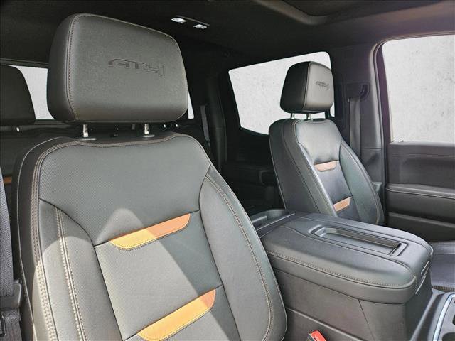 Used 2020 GMC Sierra 1500 AT4 w/ AT4 Premium Package AWD/4WD image 7