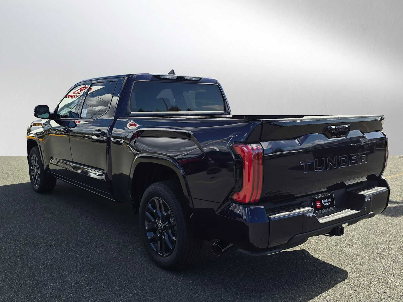 New 2025 Toyota Tundra Platinum image 5