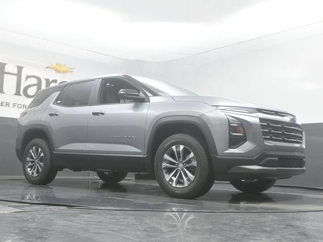 New 2026 Chevrolet Equinox LT w/ Convenience Package II FWD image 2
