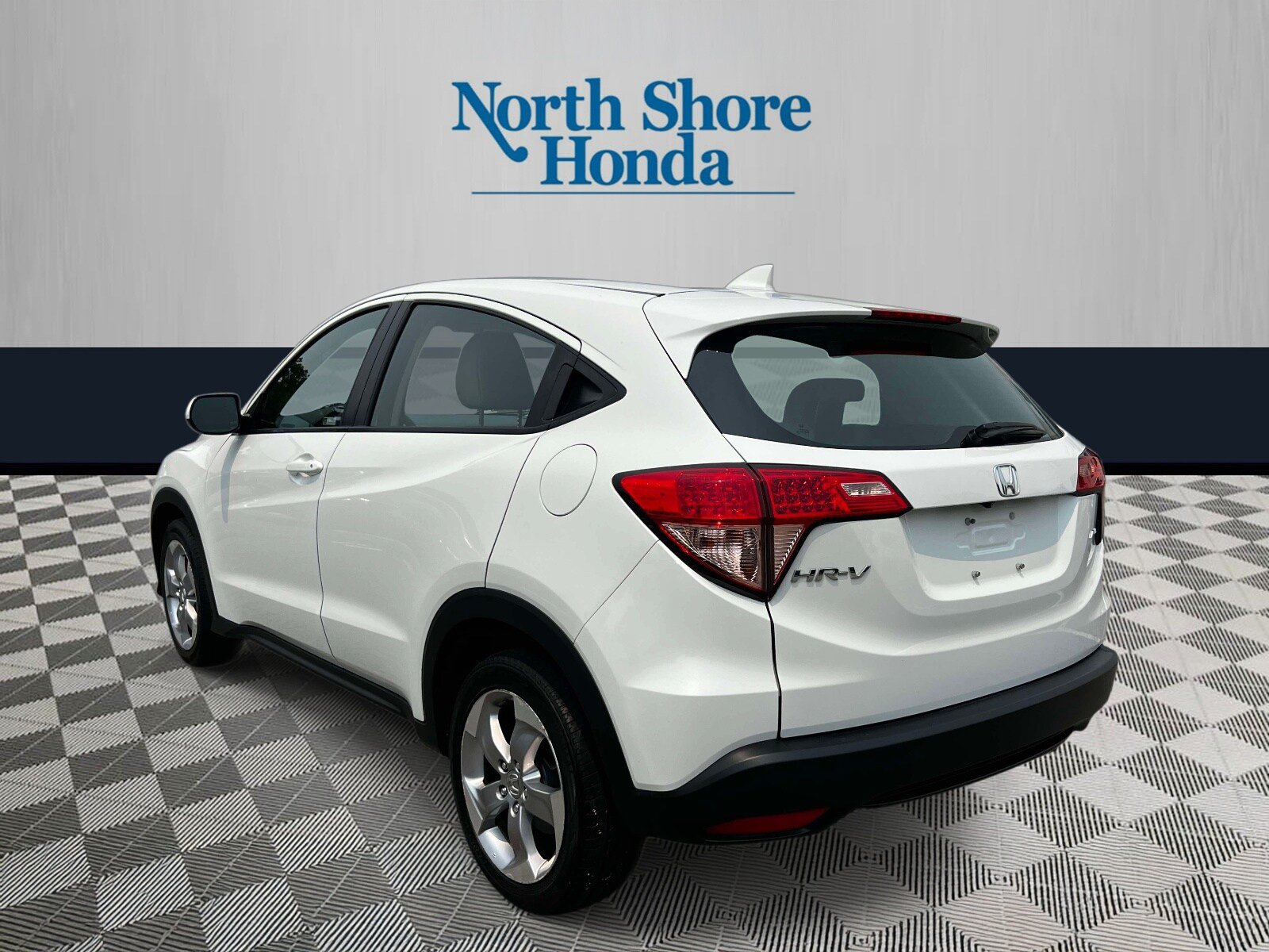 Certified 2018 Honda HR-V LX image 6