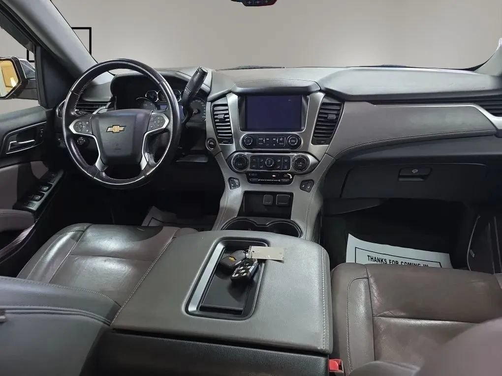 Used 2018 Chevrolet Tahoe LT w/ Luxury Package AWD/4WD image 13