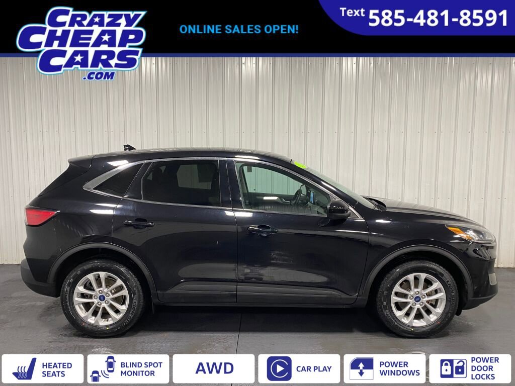 Used 2020 Ford Escape SE image 1