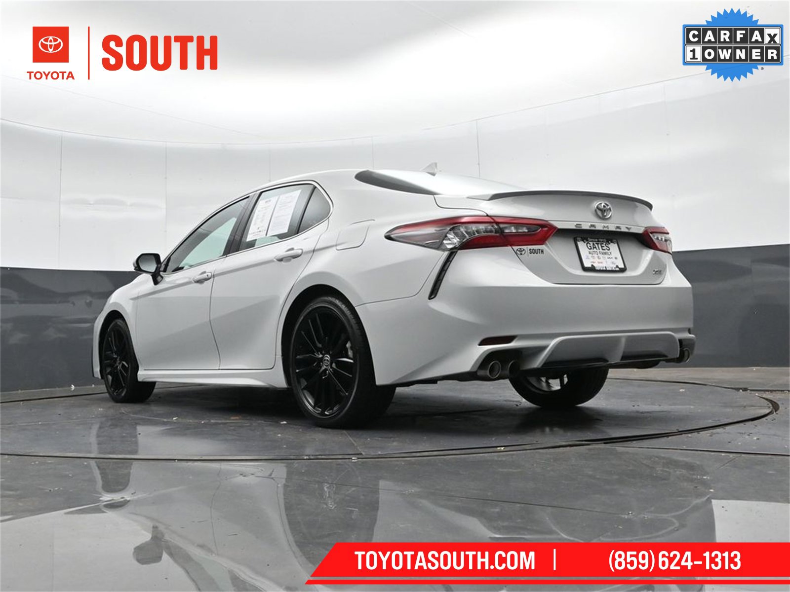 Used 2023 Toyota Camry XSE image 39