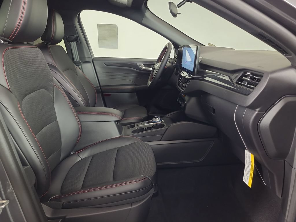 New 2026 Ford Escape ST-Line w/ Tech Pack #1 AWD/4WD image 22
