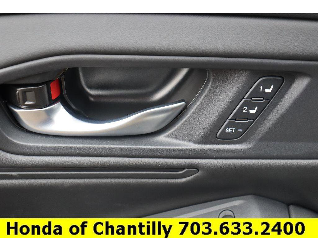 Certified 2025 Honda Accord EX-L image 21