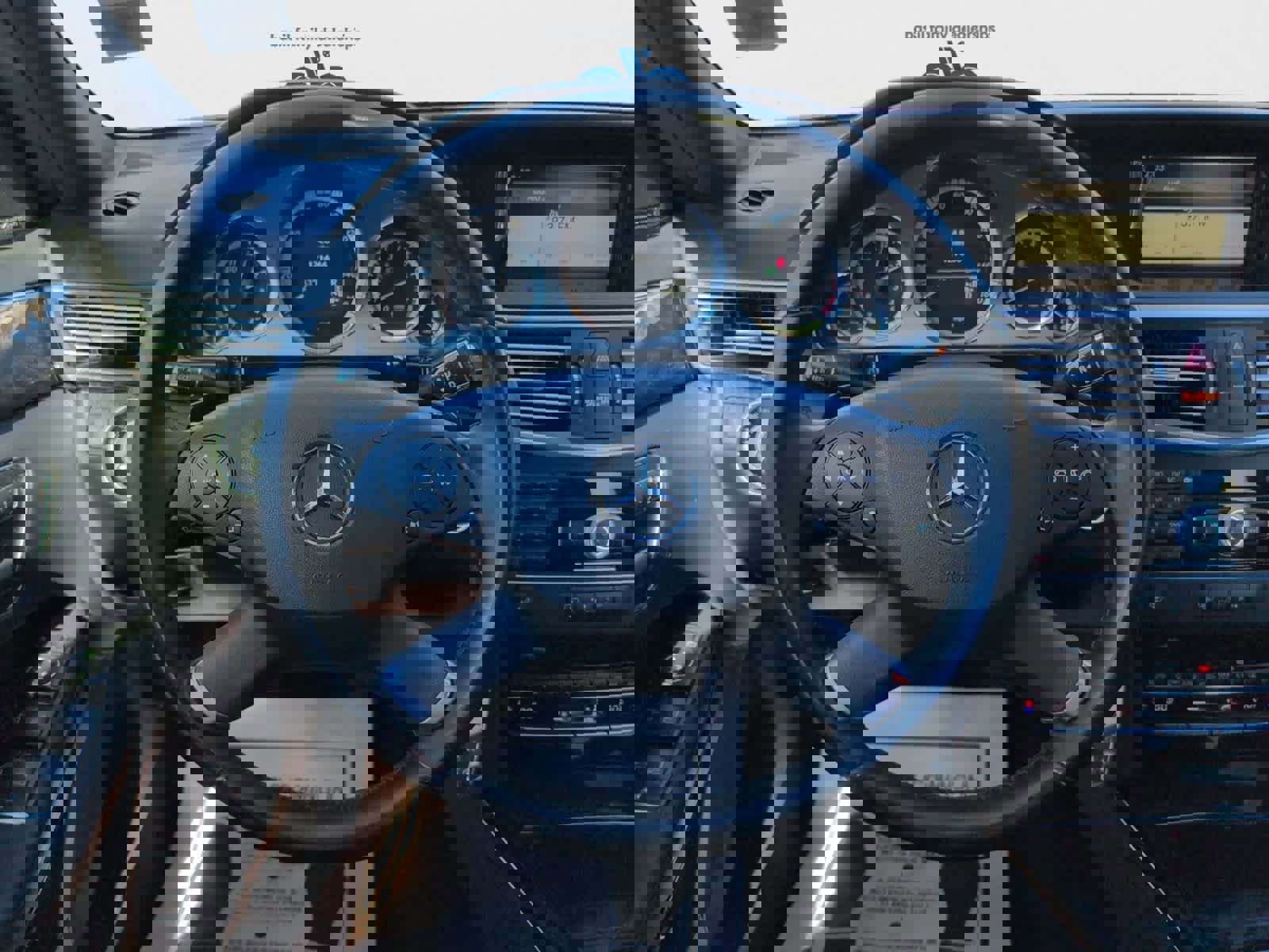 Used 2011 Mercedes-Benz E 350 Sedan image 17