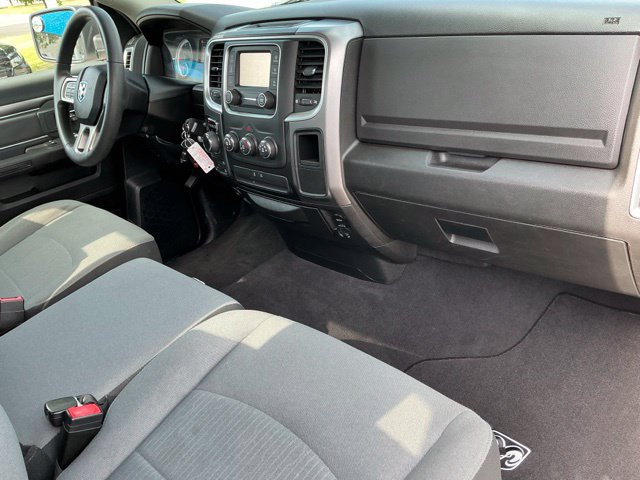 Used 2021 RAM 1500 Classic SLT AWD/4WD image 11