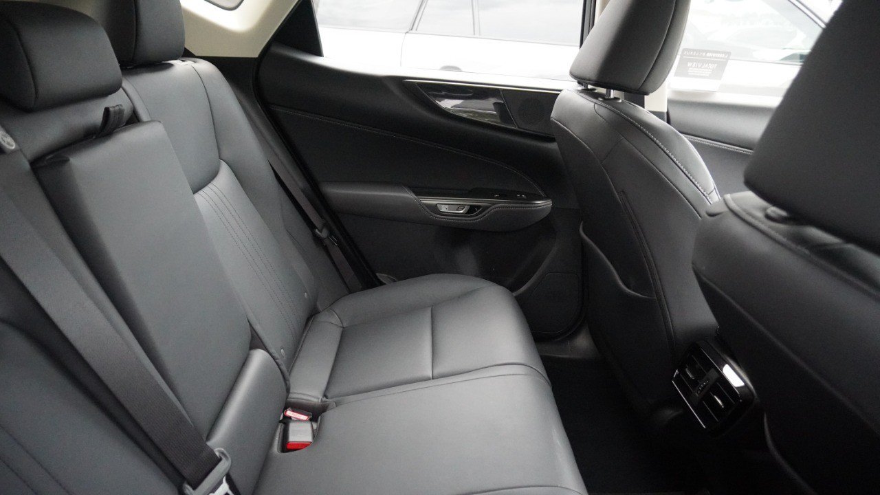 Certified 2024 Lexus NX 350h AWD image 11