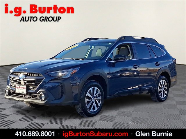 Used 2025 Subaru Outback Premium image 3