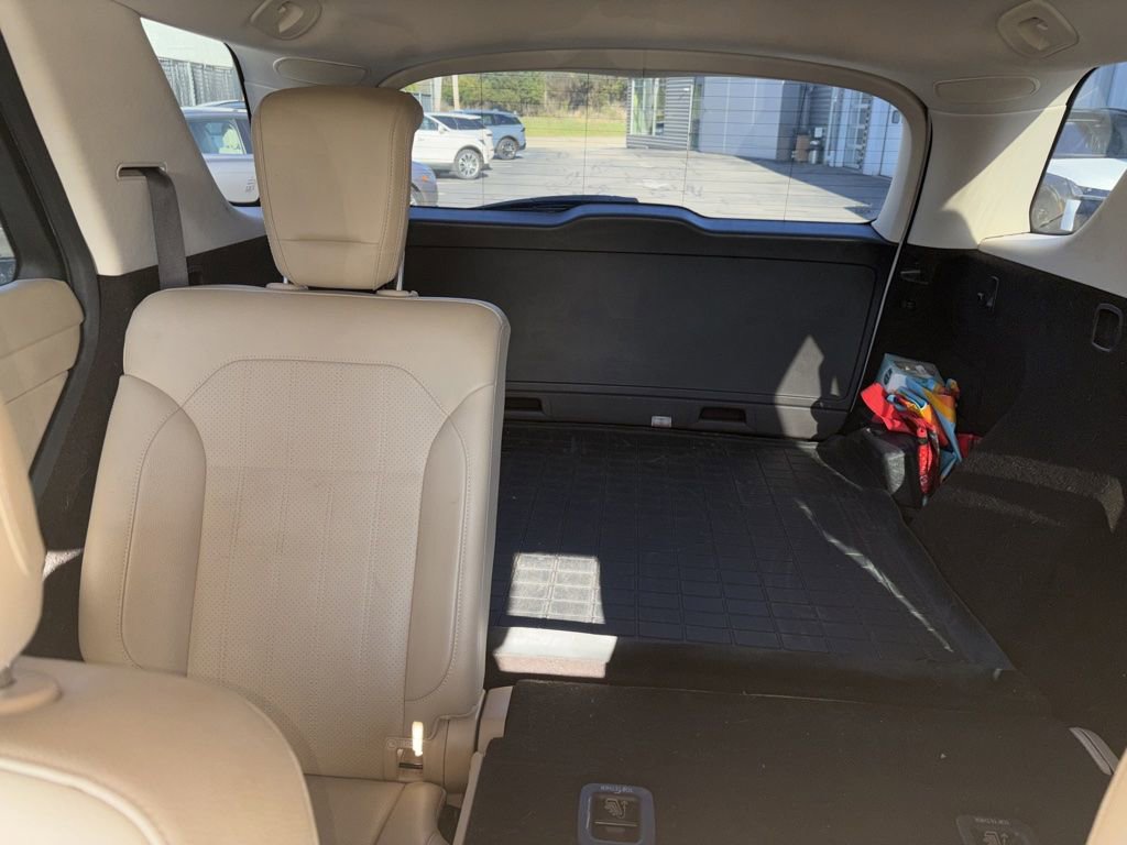 Used 2017 Mercedes-Benz GLE 350 image 4