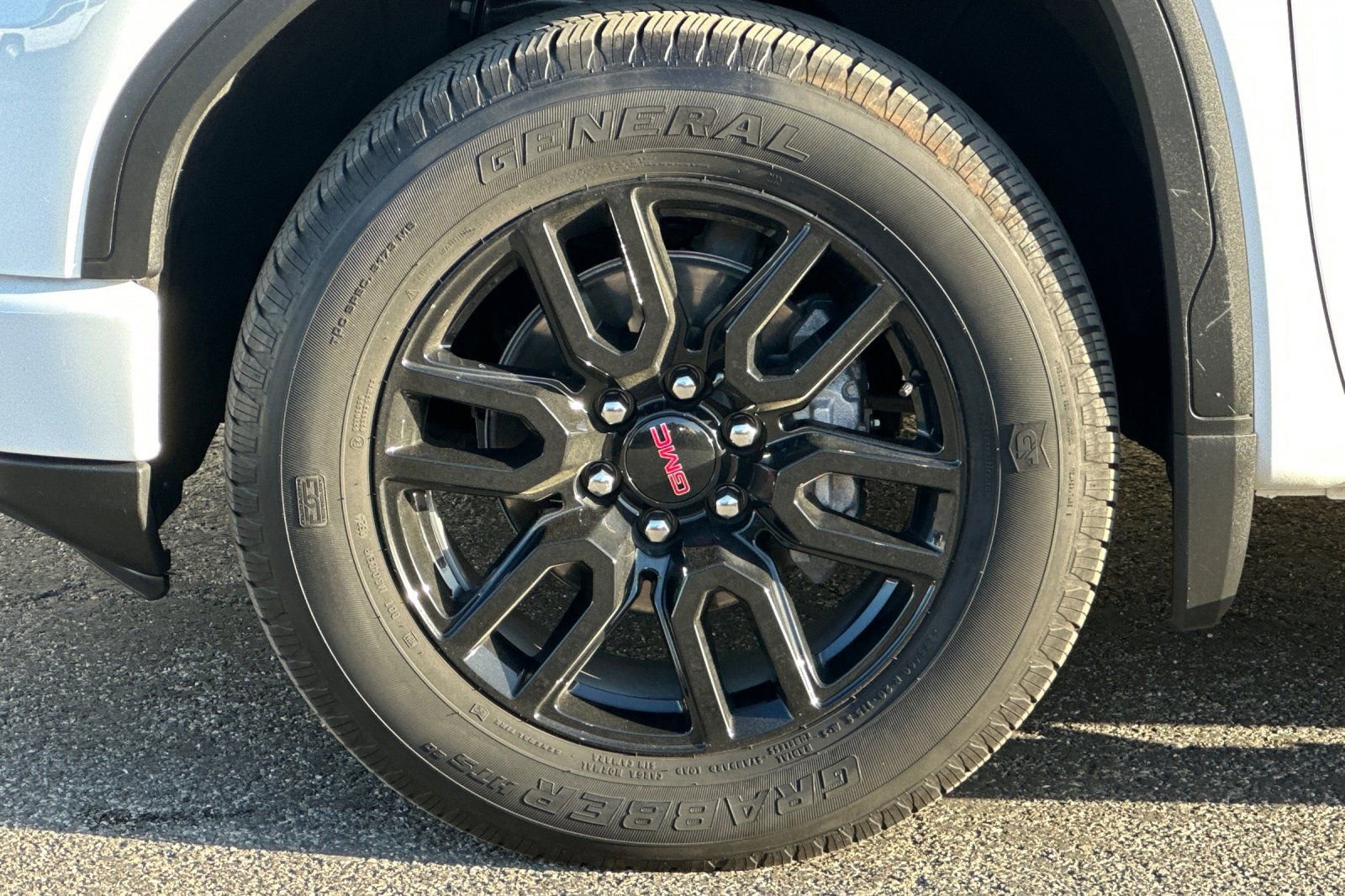 Certified 2024 GMC Sierra 1500 Pro w/ Graphite Edition image 34