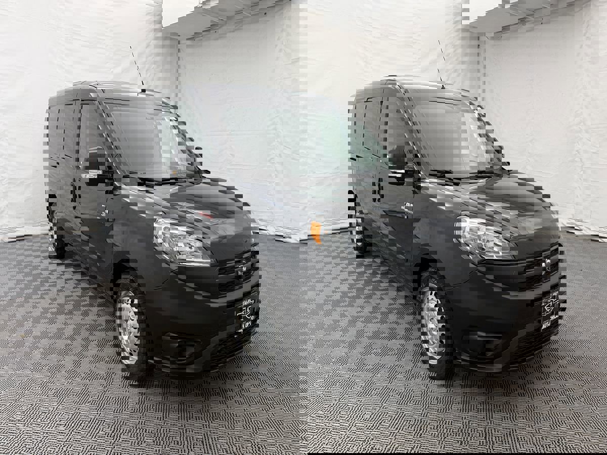 Used 2018 RAM ProMaster City Tradesman image 4