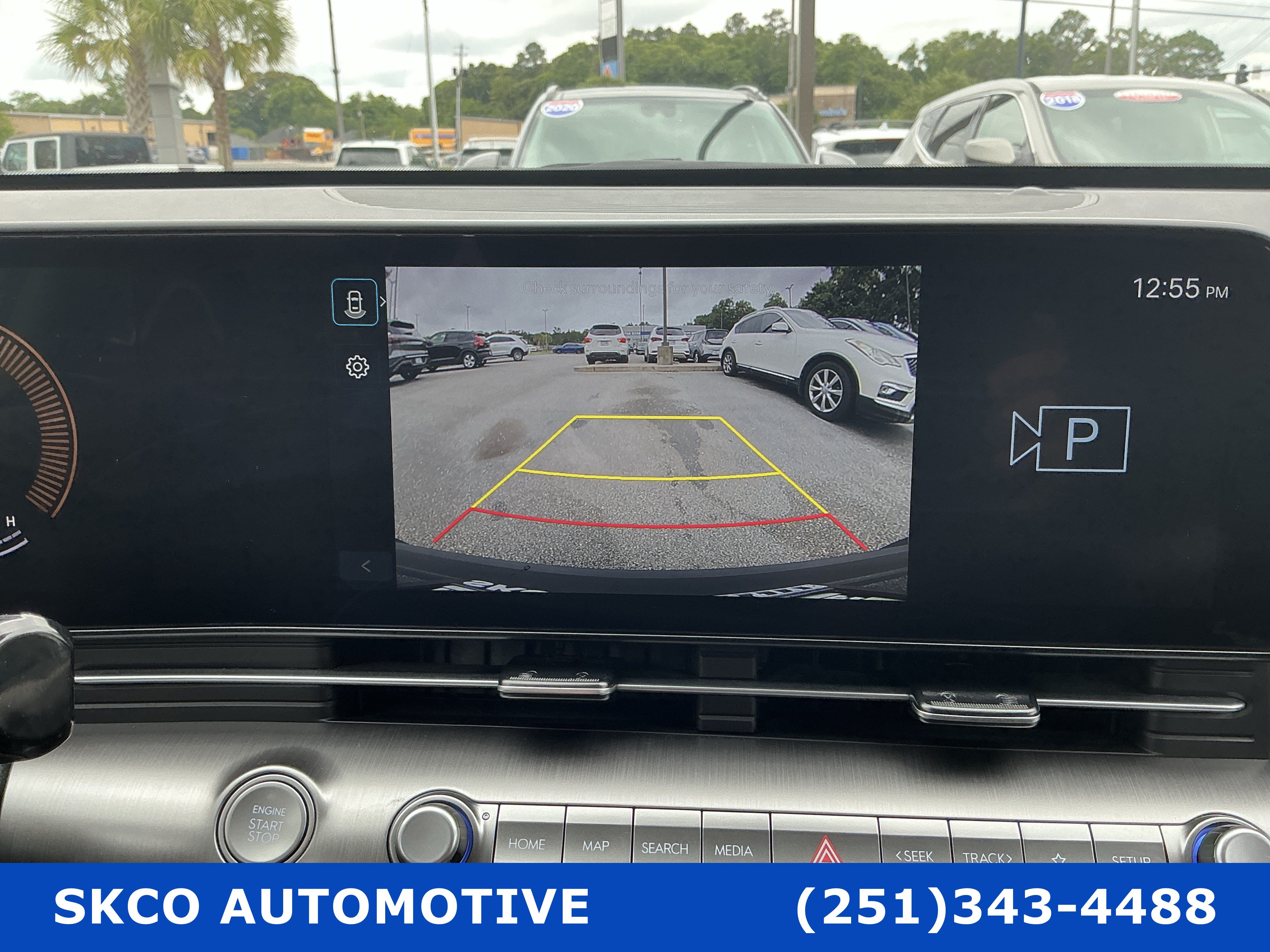 Used 2025 Hyundai Kona SEL FWD image 17