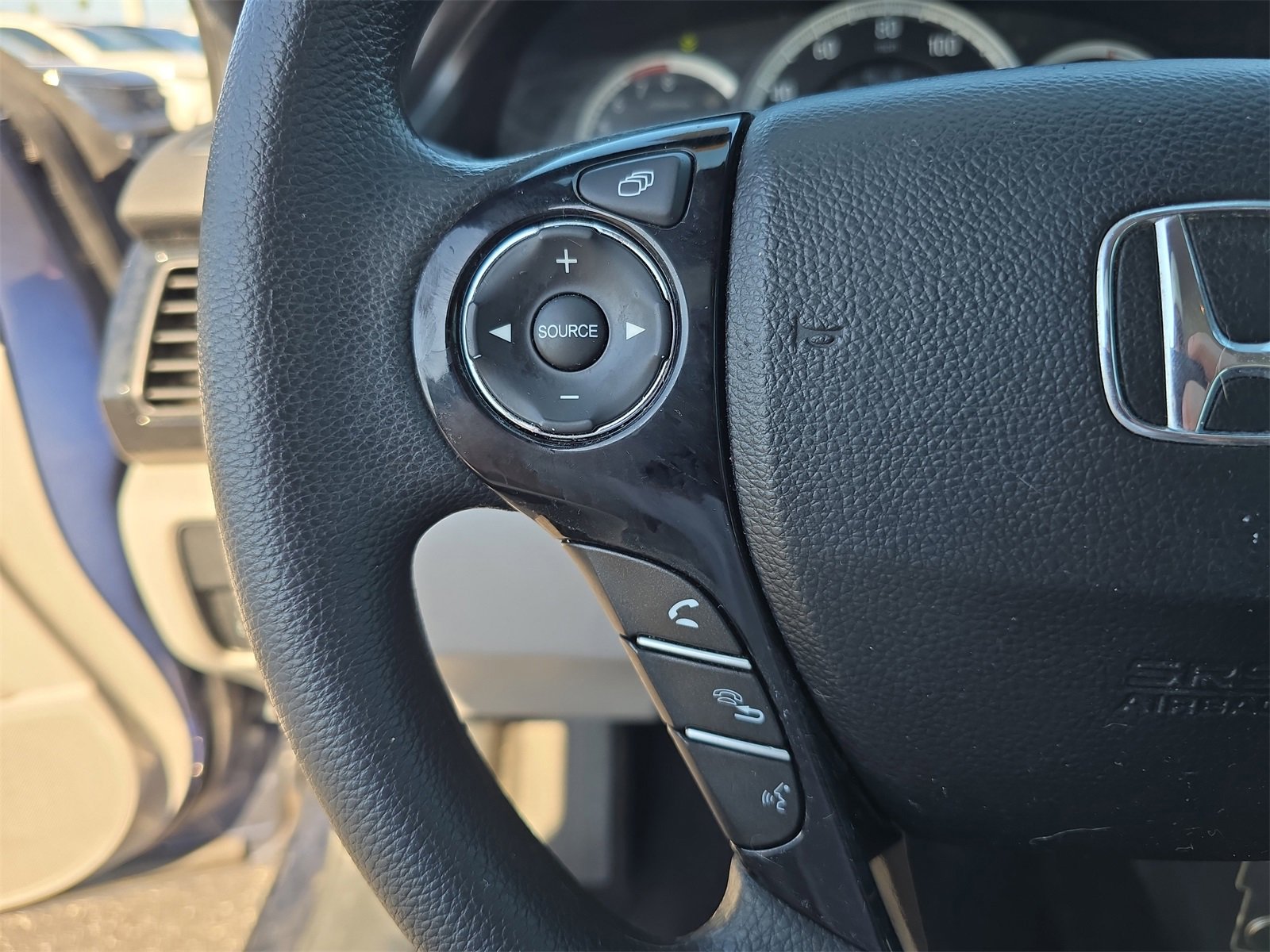 Used 2016 Honda Accord LX image 19