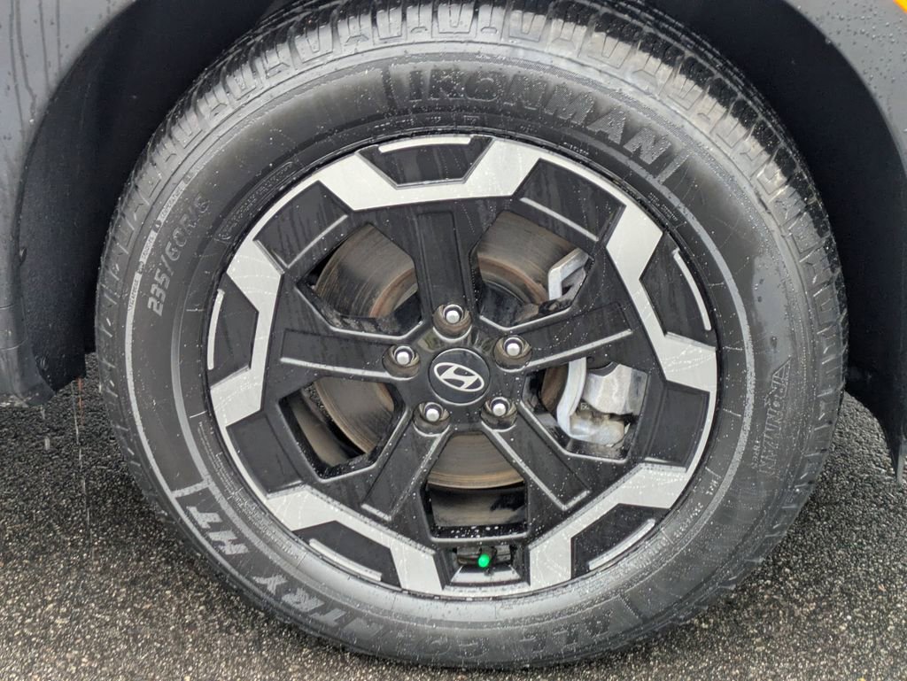 Used 2025 Hyundai Santa Fe SE image 10