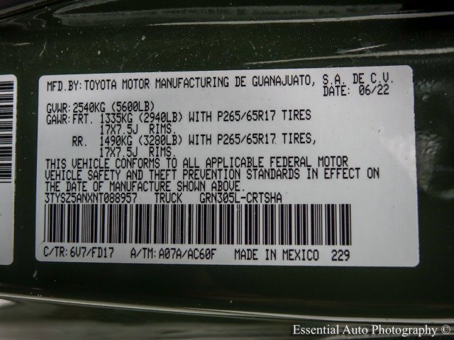 Used 2022 Toyota Tacoma TRD Sport w/ Black Out Package (TMS) AWD/4WD image 30