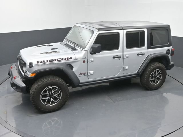 Used 2024 Jeep Wrangler Unlimited Rubicon w/ Technology Group AWD/4WD image 31