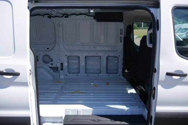New 2026 Ford Transit 250 Low Roof AWD image 21