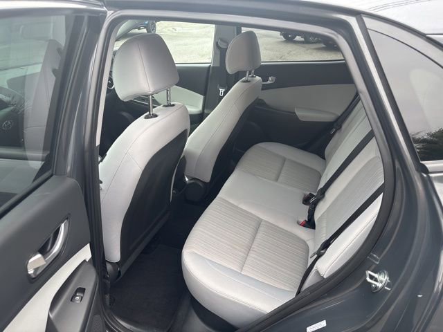 Used 2023 Hyundai Kona SEL w/ Convenience Package image 17