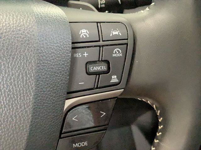Used 2025 Toyota Camry SE FWD image 21