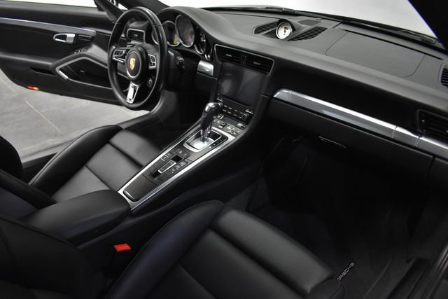 Used 2017 Porsche 911 Targa 4S AWD/4WD image 15