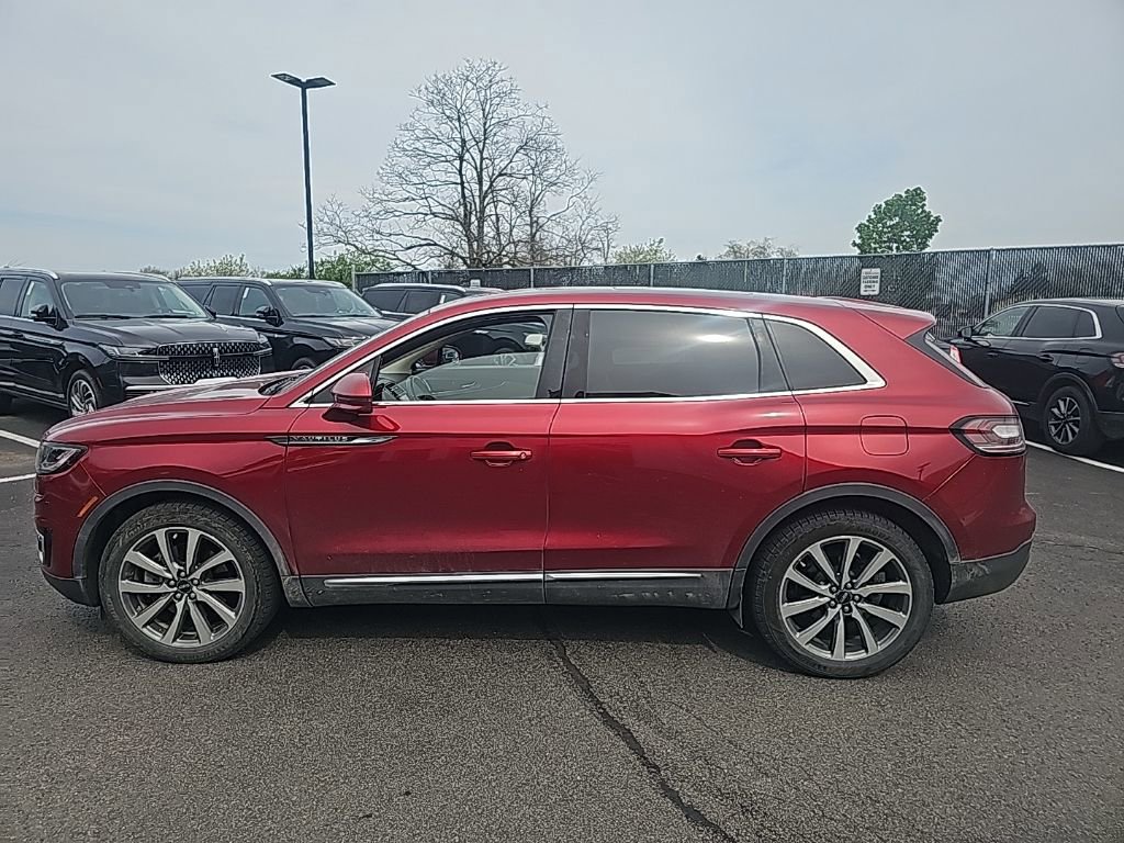 Used 2019 Lincoln Nautilus Select image 8