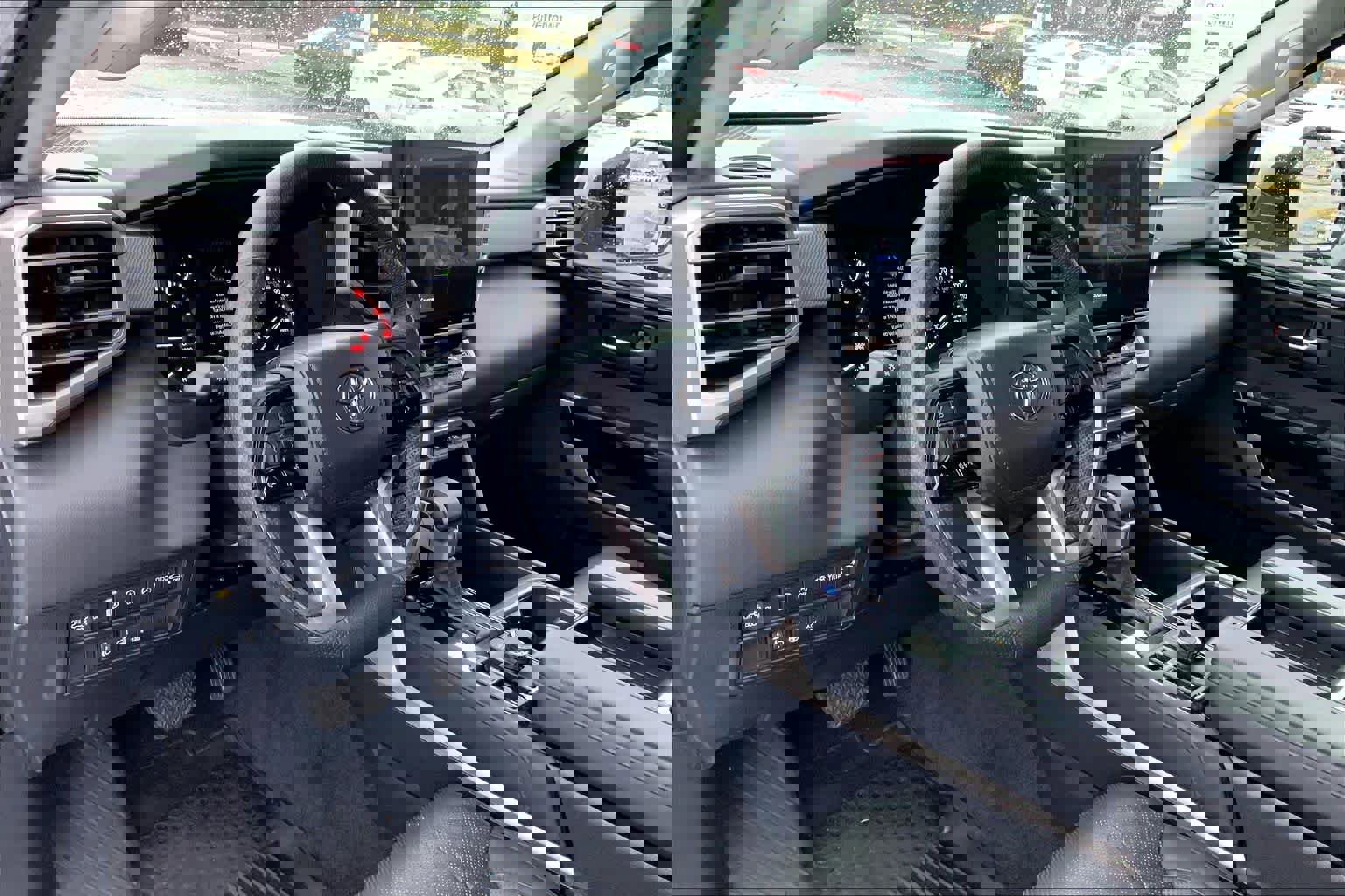 Used 2023 Toyota Tundra Limited image 16