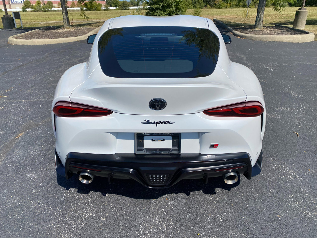 Used 2023 Toyota Supra Premium image 6