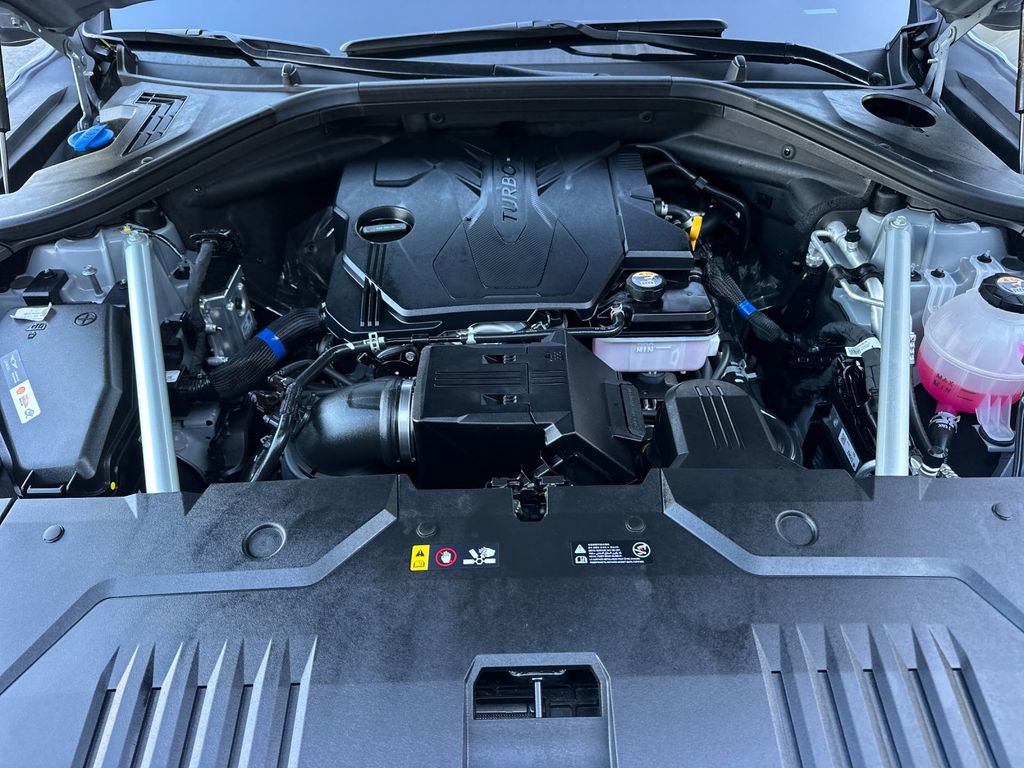 Used 2024 Genesis GV70 2.5T w/ Select Package image 29