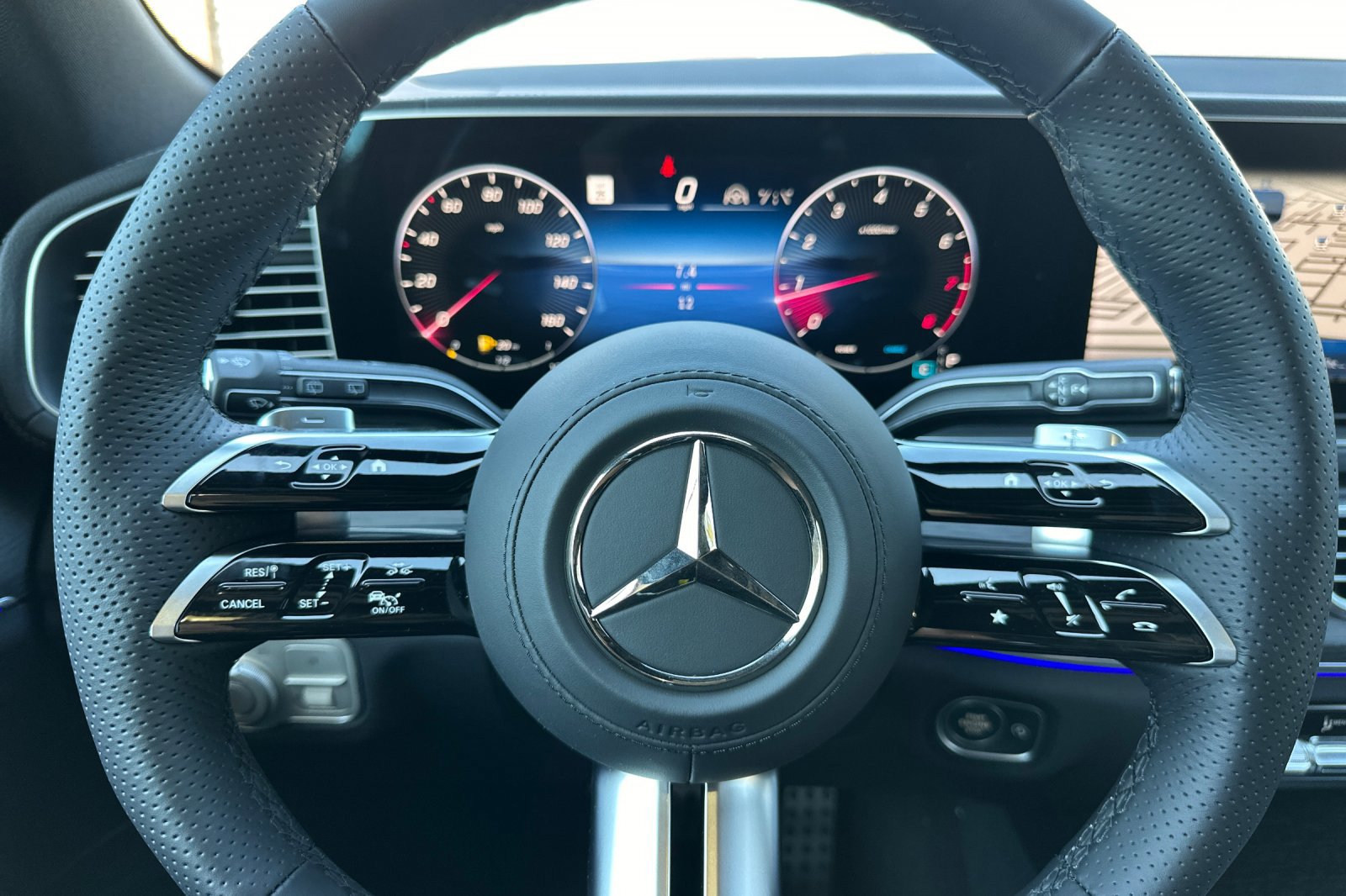 New 2025 Mercedes-Benz GLS 450 4MATIC image 16