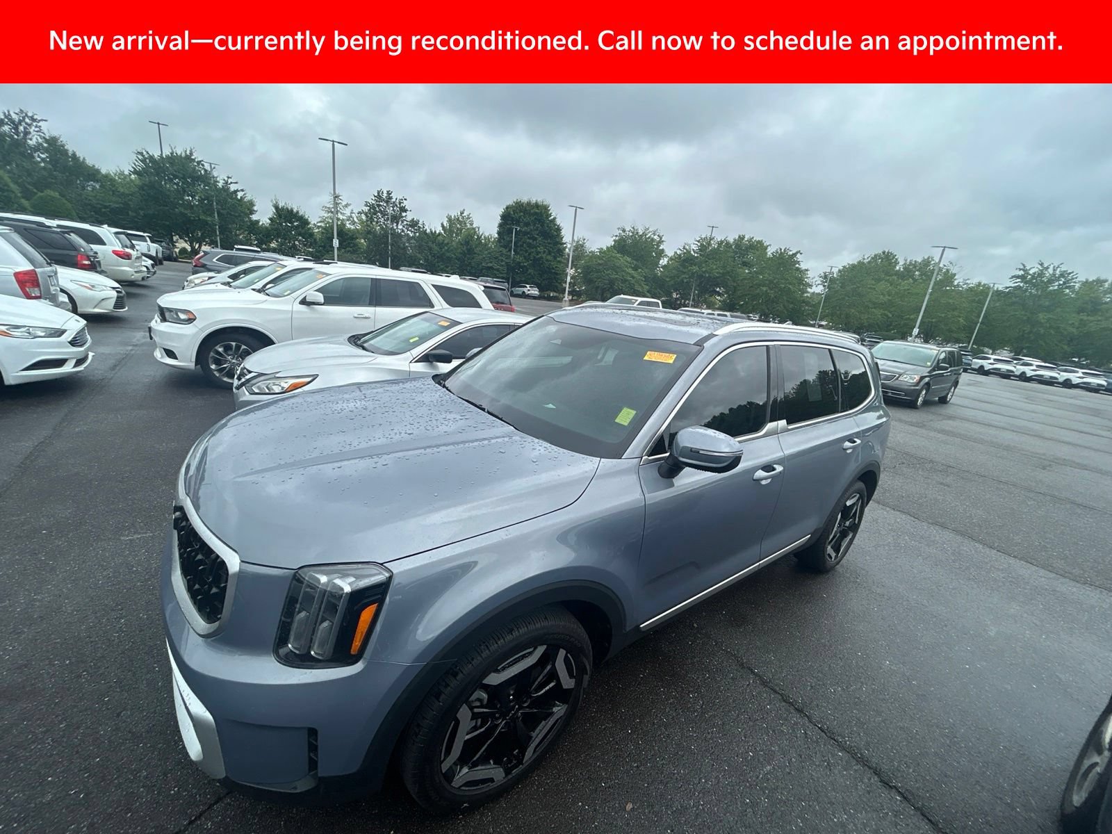 Certified 2025 Kia Telluride EX w/ EX Captain's Chair Package AWD/4WD image 14